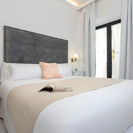 Apartment Genteel Plaza Del Museo *