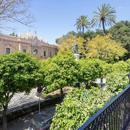 Genteel Plaza Del Museo * Seville