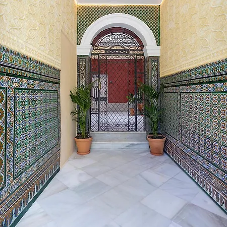Genteel Plaza Del Museo Apartment Seville